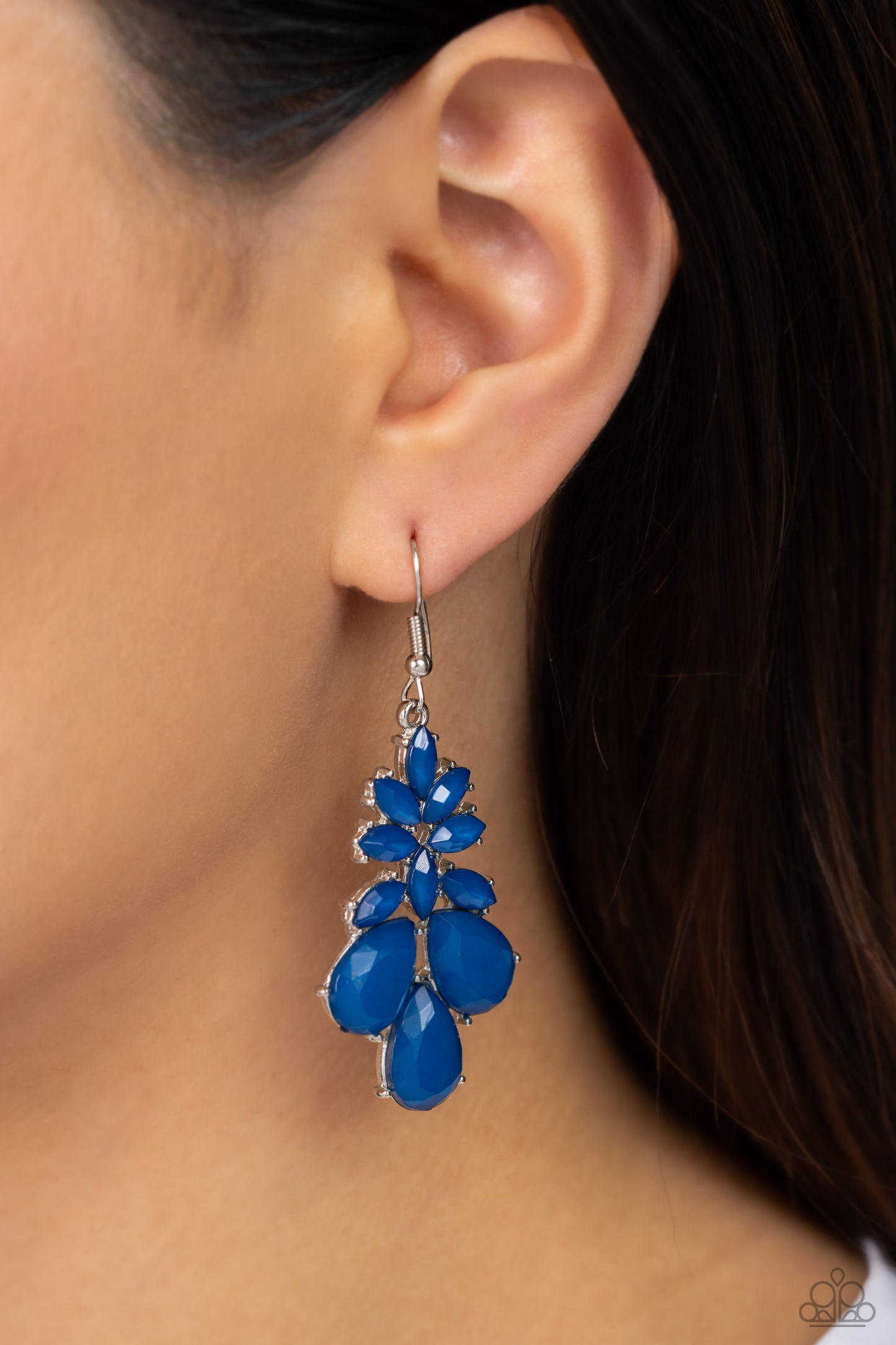 Fashionista Fiesta - Blue earrings