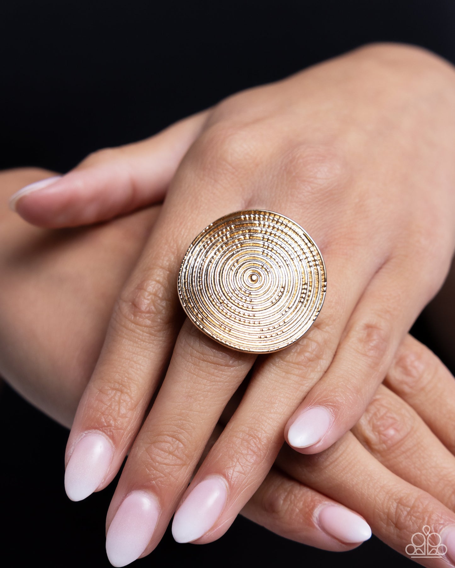 Dizzying Delight - Gold ring