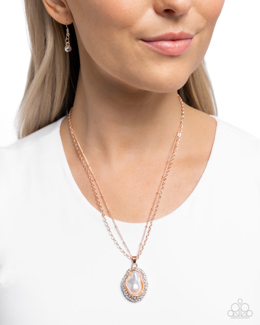 Beachy Baroness - Rose Gold necklace