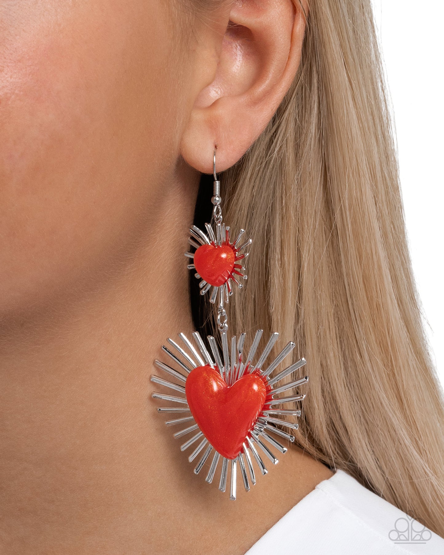 Sunburst Sweethearts - Red earrings