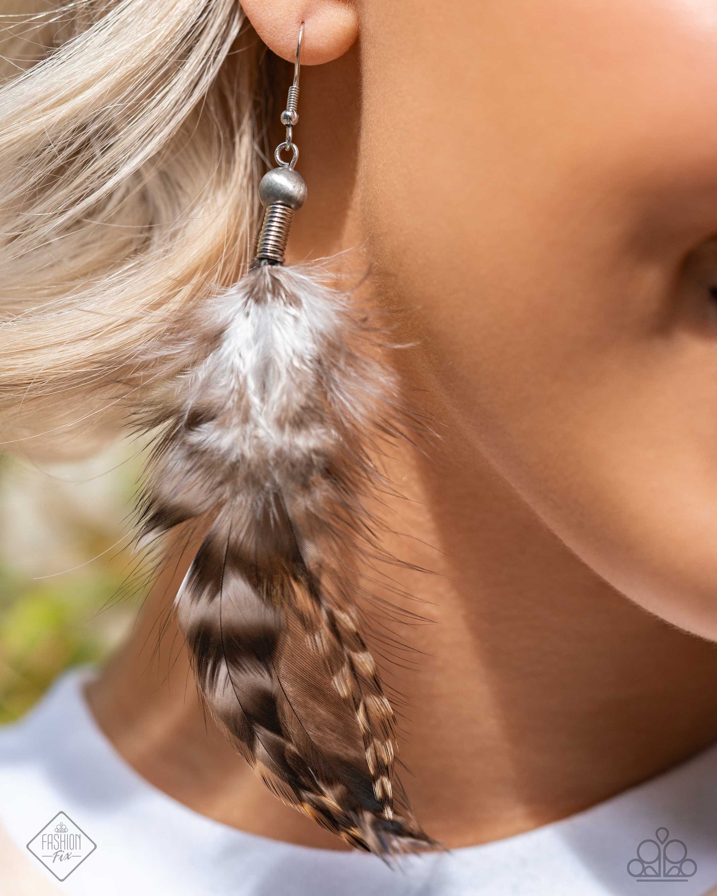 Delicate Desert - Brown earrings