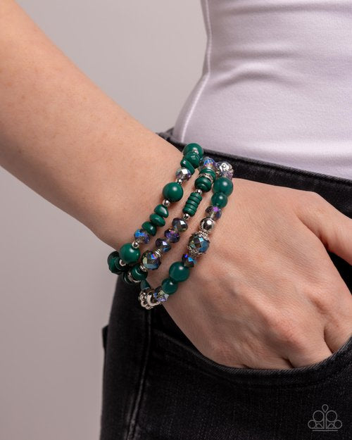 Complimentary Chic green bracelet