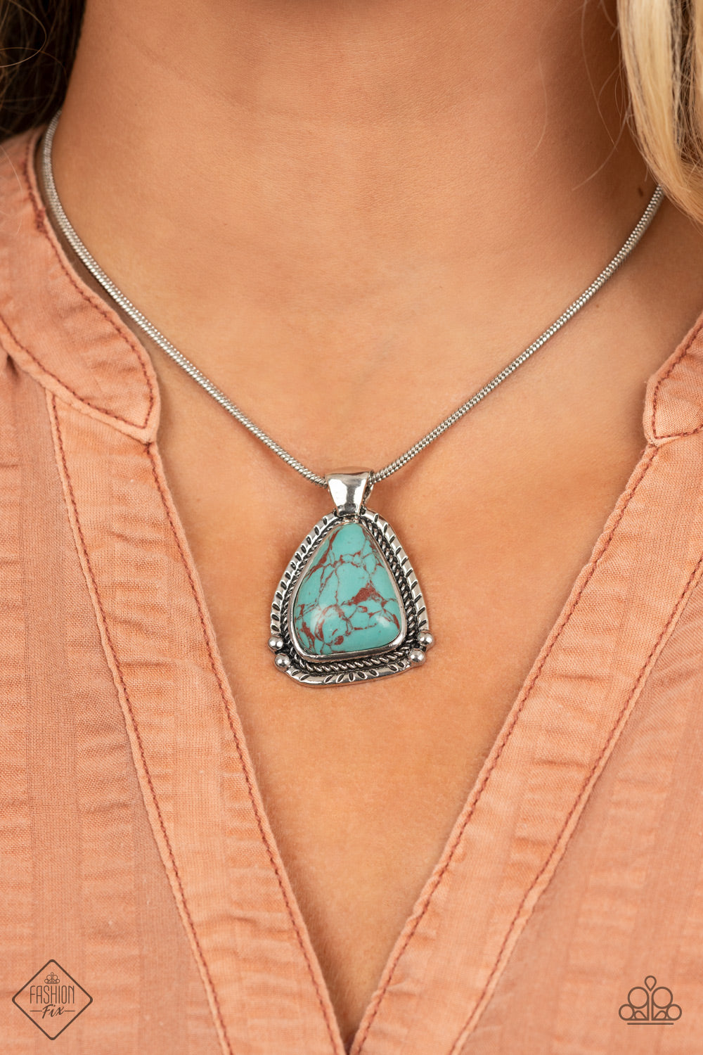 Artisan Adventure - Blue necklace