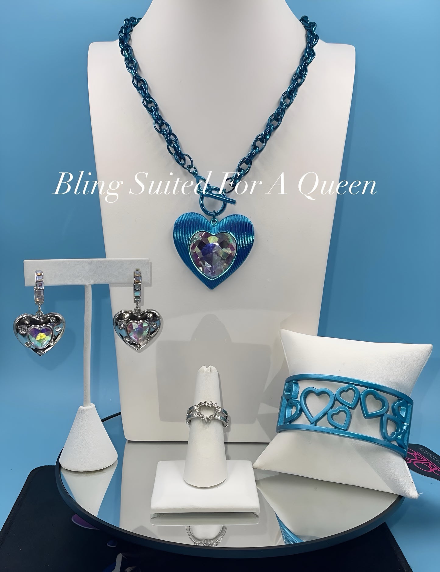 Set it up with Lola -blue heart/bracelet