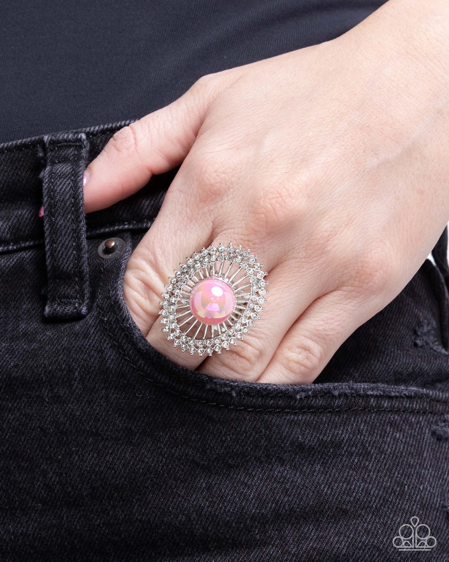 Ornamental Outline - Pink ring