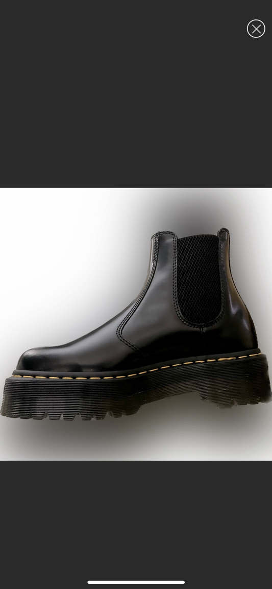 Dr. Martens 2976 Quad Chelsea Boot size 9 US Women (Lola’s shoebox)