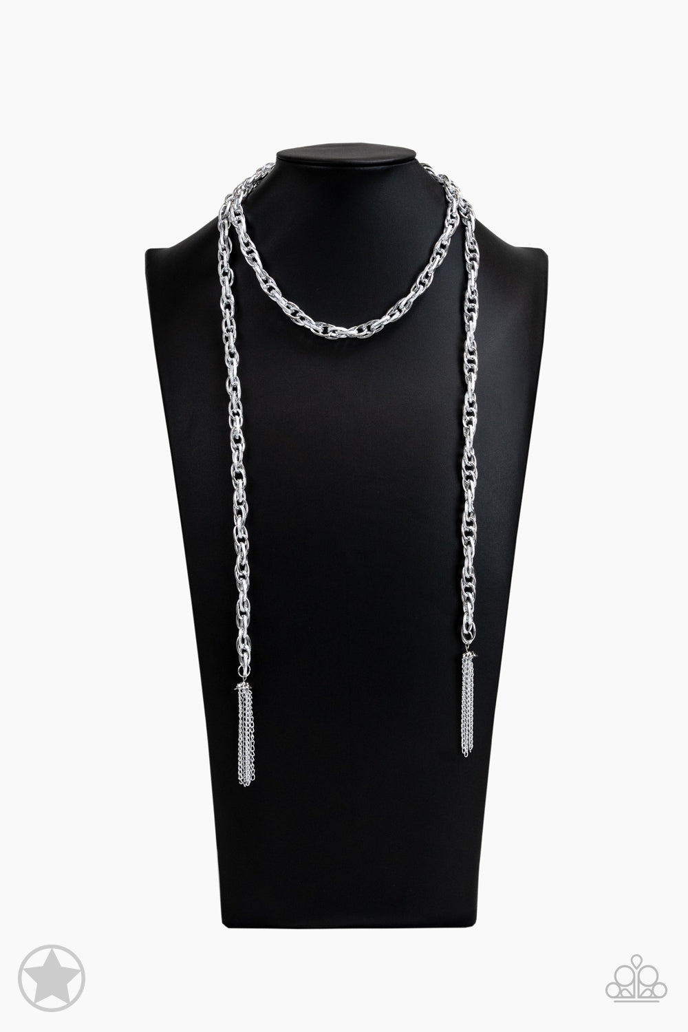 SCARFed for Attention - Silver necklace- Blockbuster