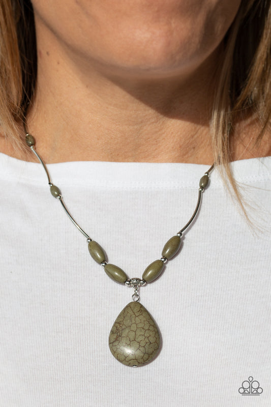 Explore The Elements - Green necklace-Vintage