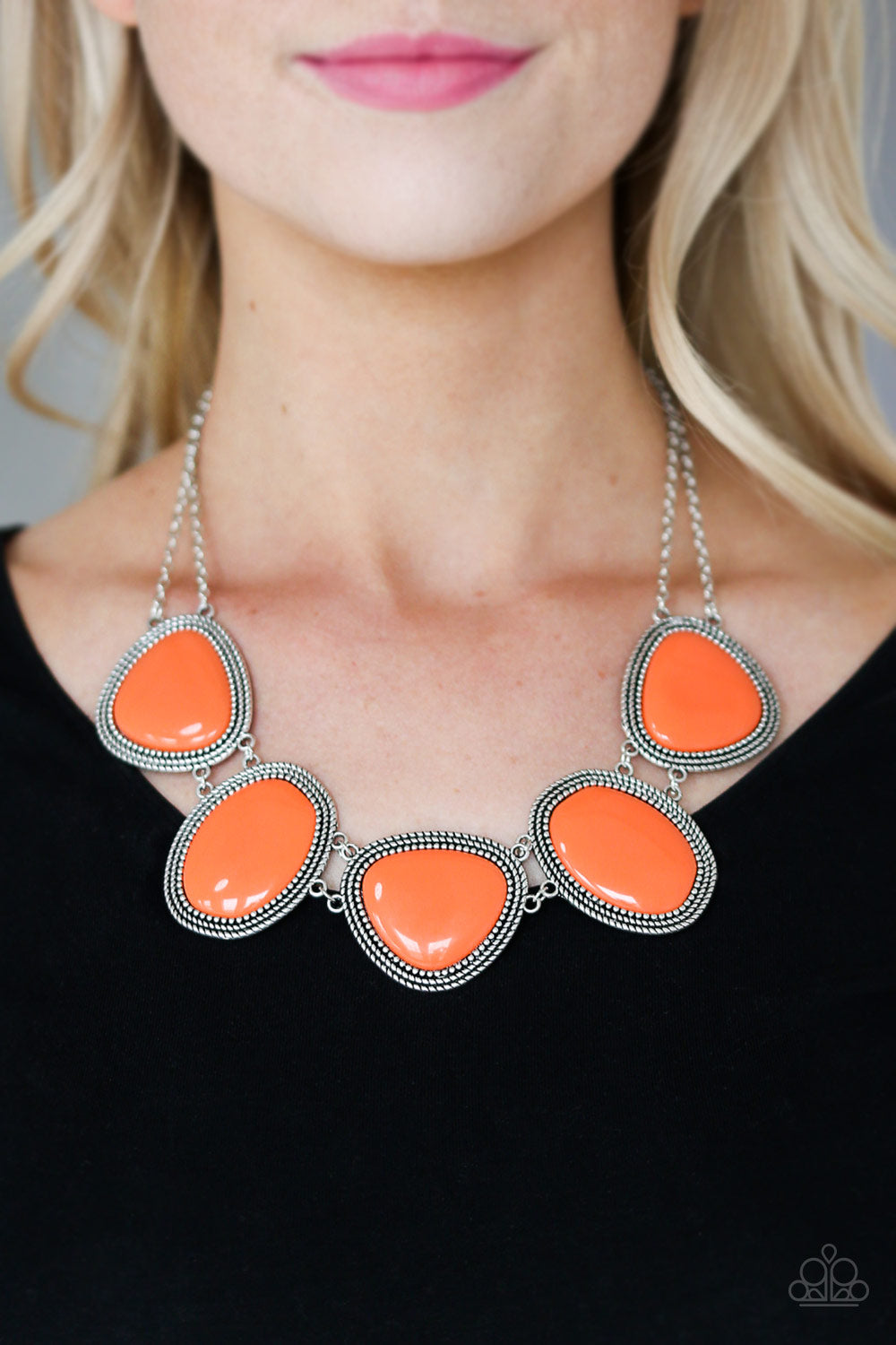 Viva La VIVID - Orange necklace-Vintage