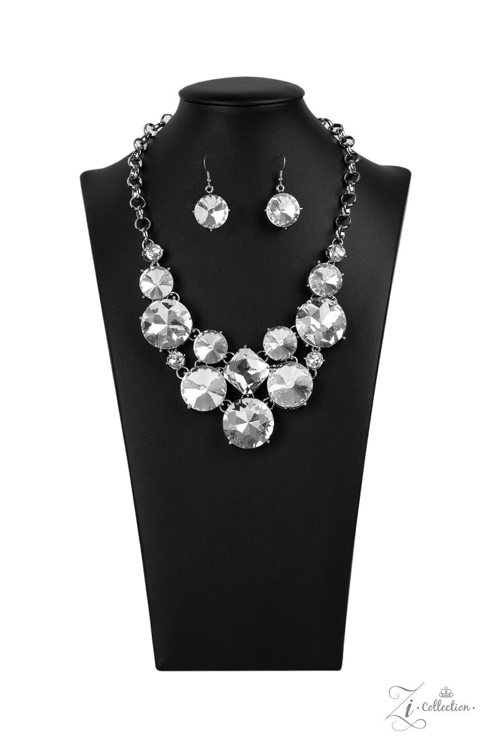 Unpredictable necklace