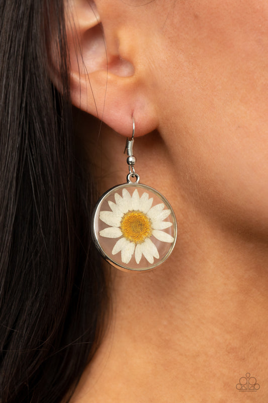 Forever Florals - White earrings