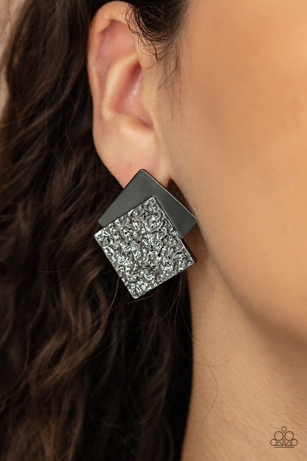 Square With Style - Black earring