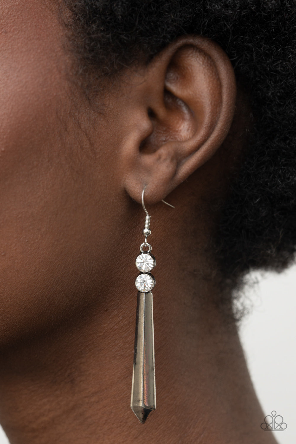 Sparkle Stream - White earrings