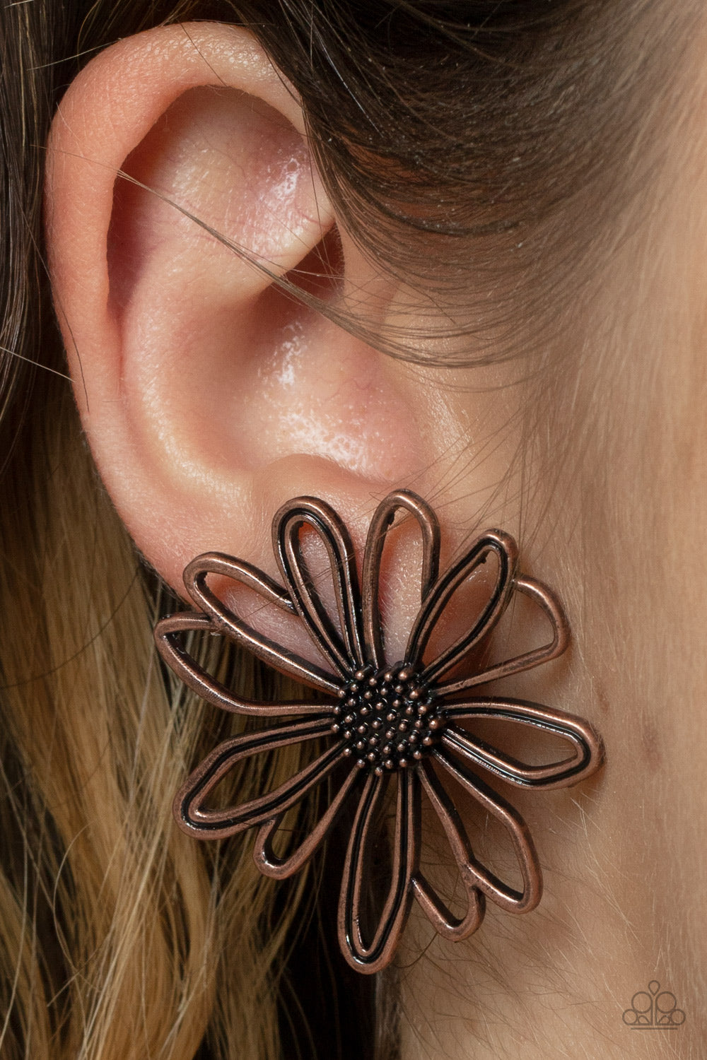 Artisan Arbor - Copper earring