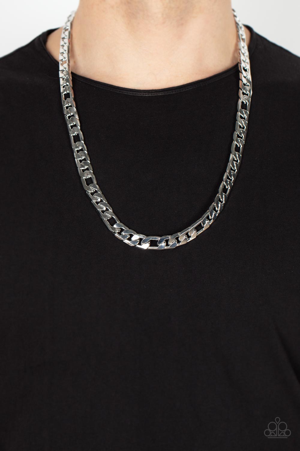 Metro Beau - Silver necklace