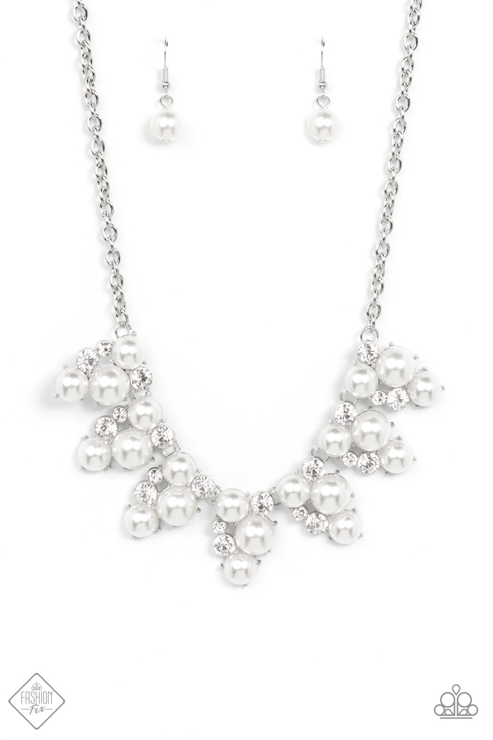 Renown Refinement - White necklace (fashion fix Oct 21')