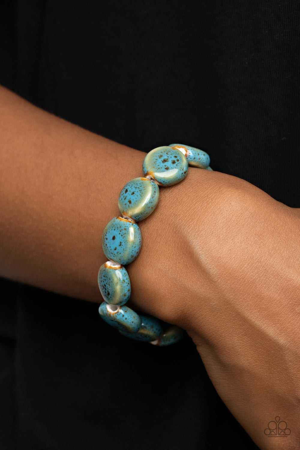 Pulsera azul Earthy Entrada