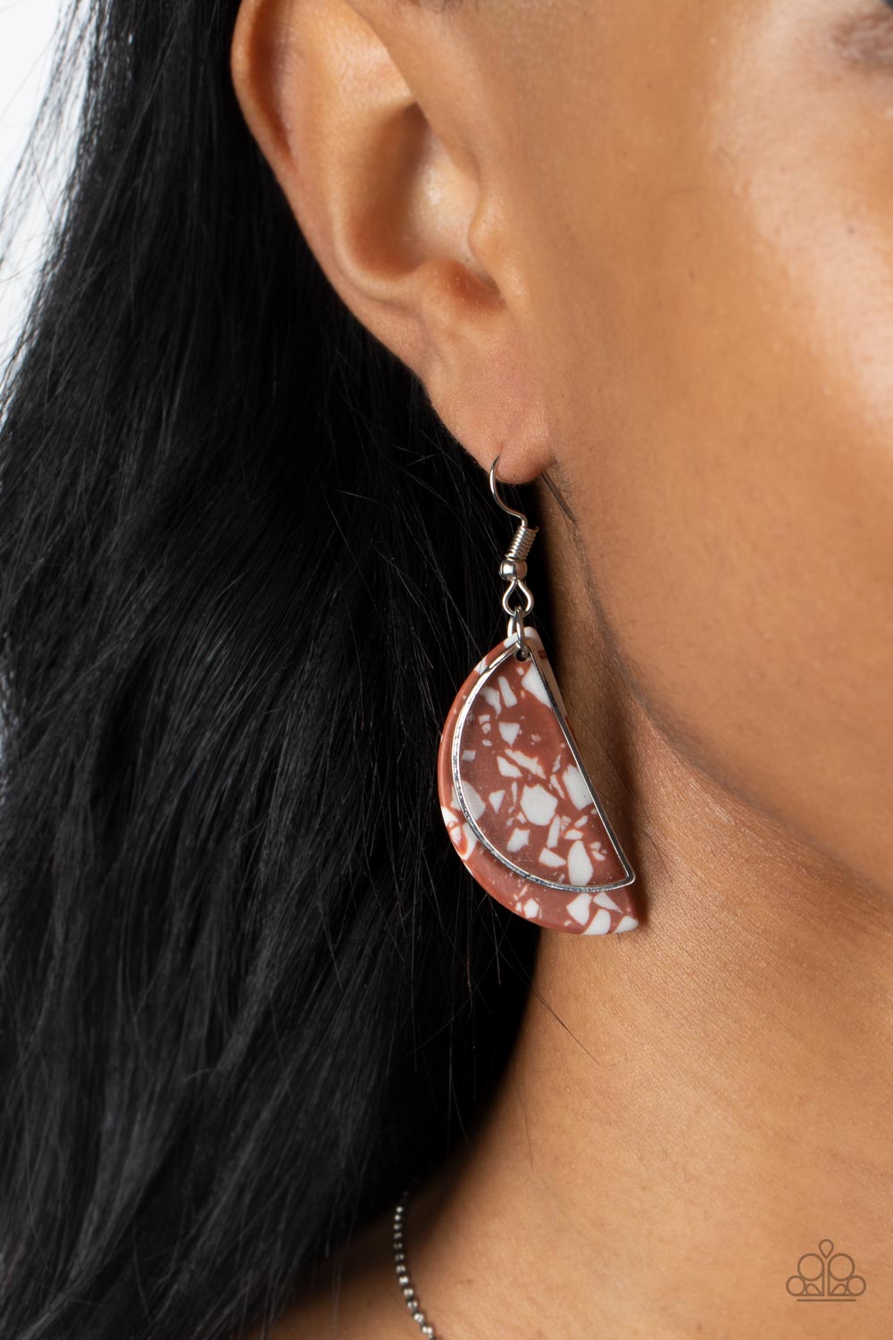 Flashdance Fashionista - Brown earrings