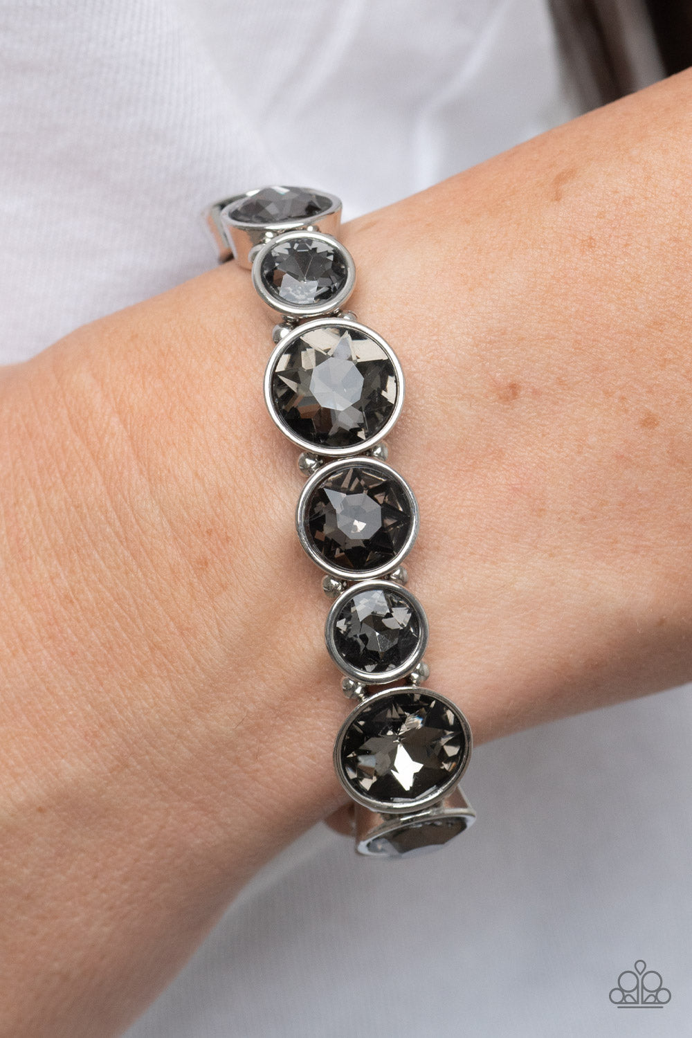 Twinkling Tease - Silver bracelet