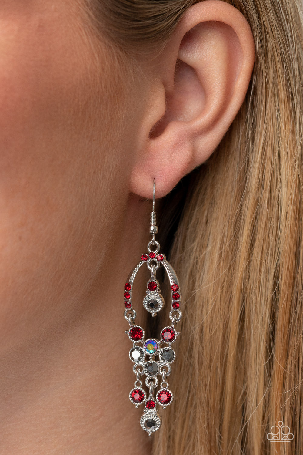 Sophisticated Starlet - Red earrings