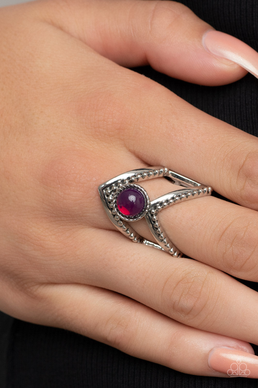 Ángulo axial - Anillo morado