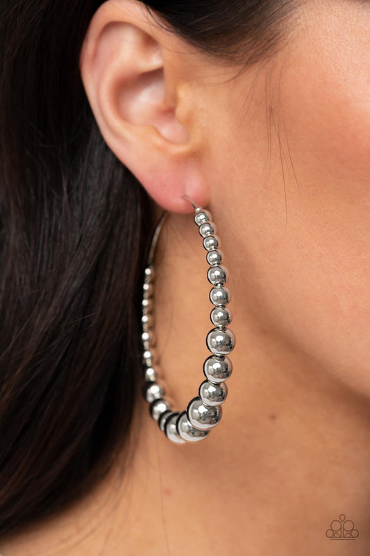 Show Off Your Curves - Silver earrings