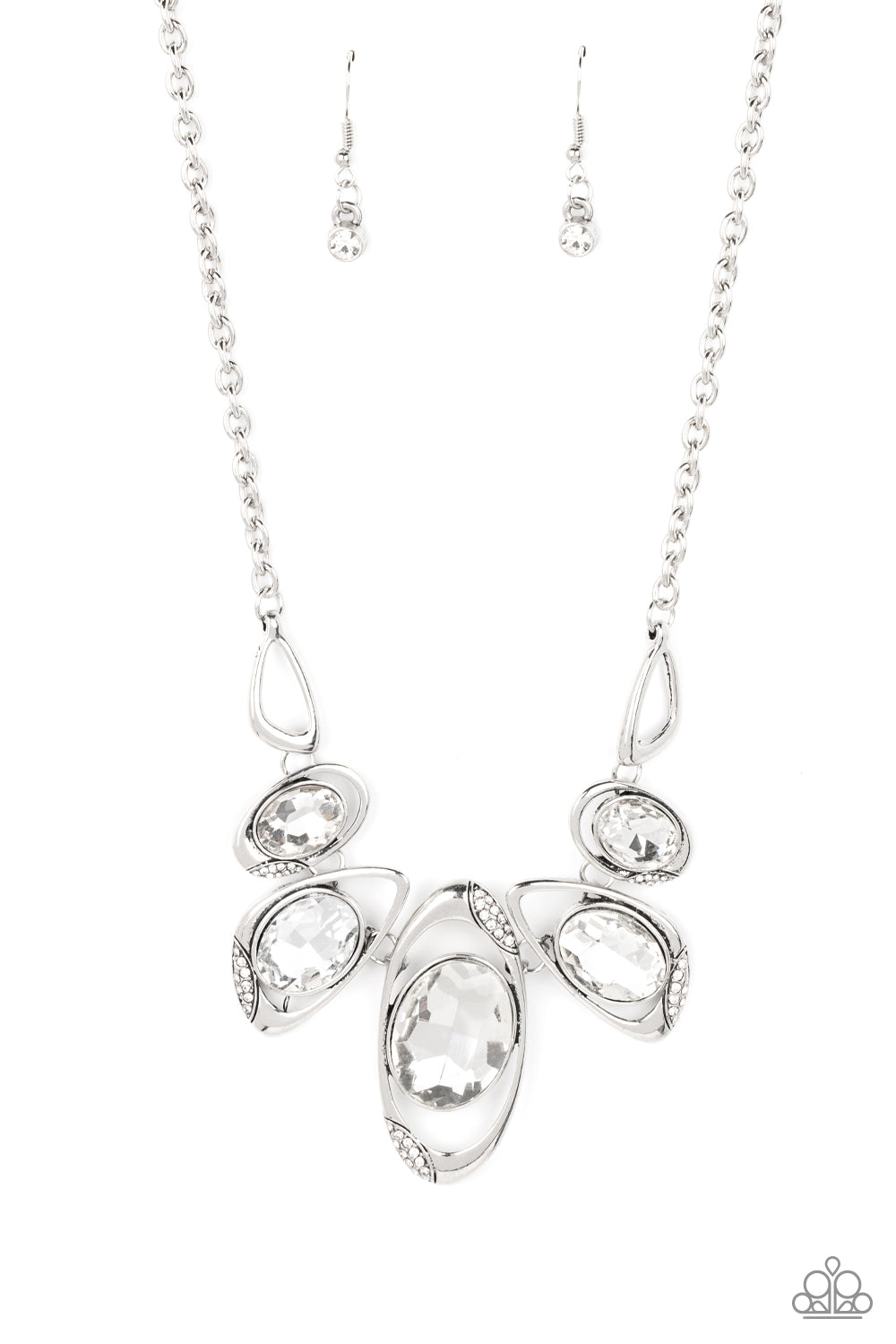 Hypnotic Twinkle - White necklace LOP april 22'