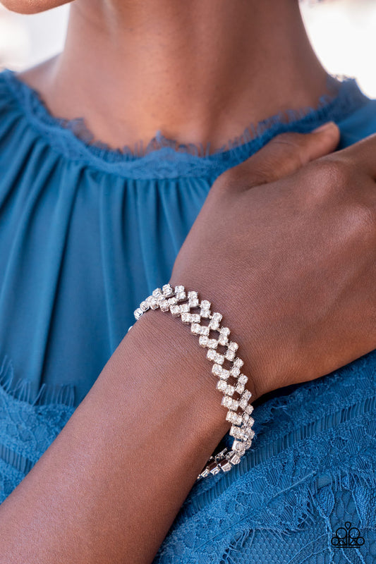 Seize the Sizzle - White bracelet LOP August 22'