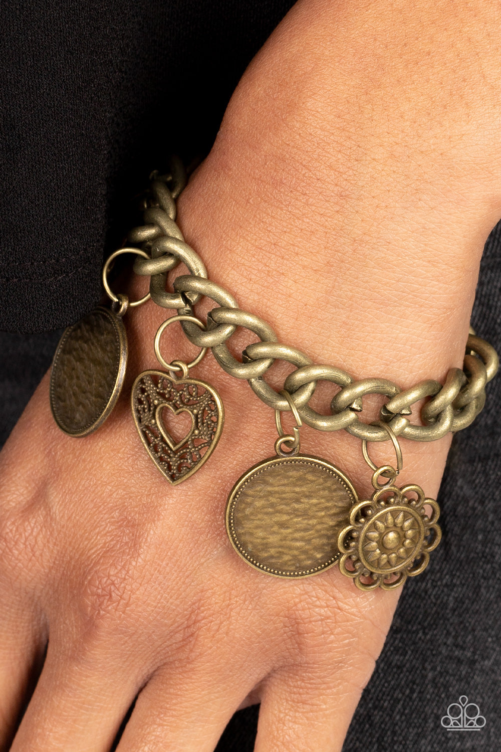 Complete CHARM-ony - Brass bracelet