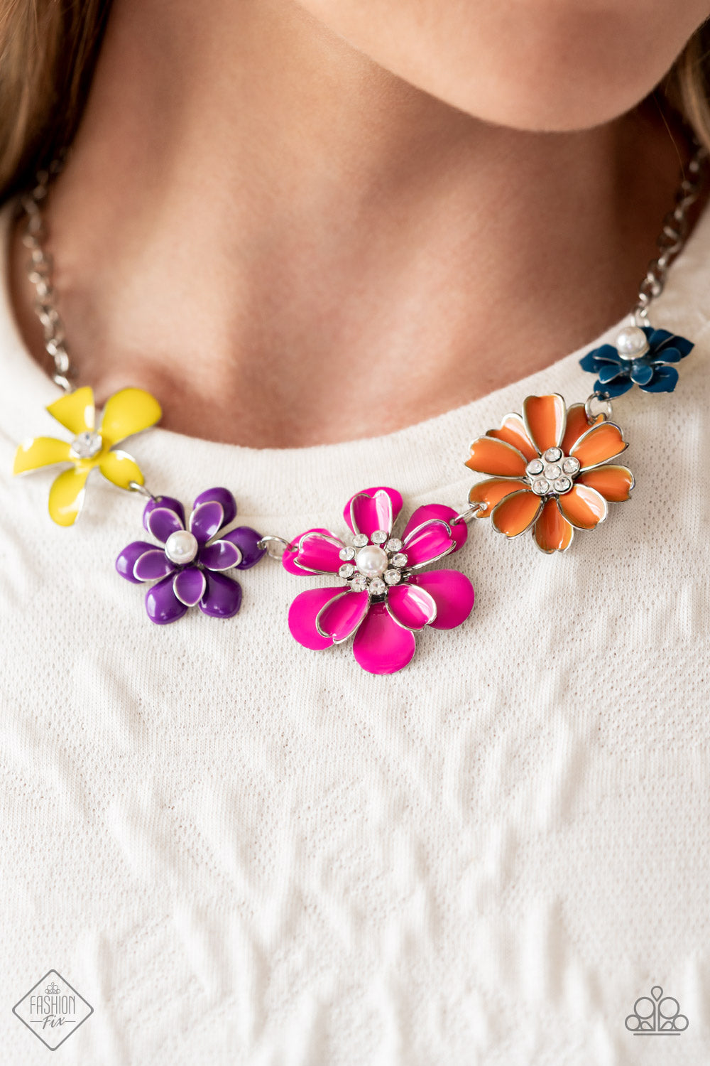 Floral Reverie - Multi necklace -fashion fix sept 22‘