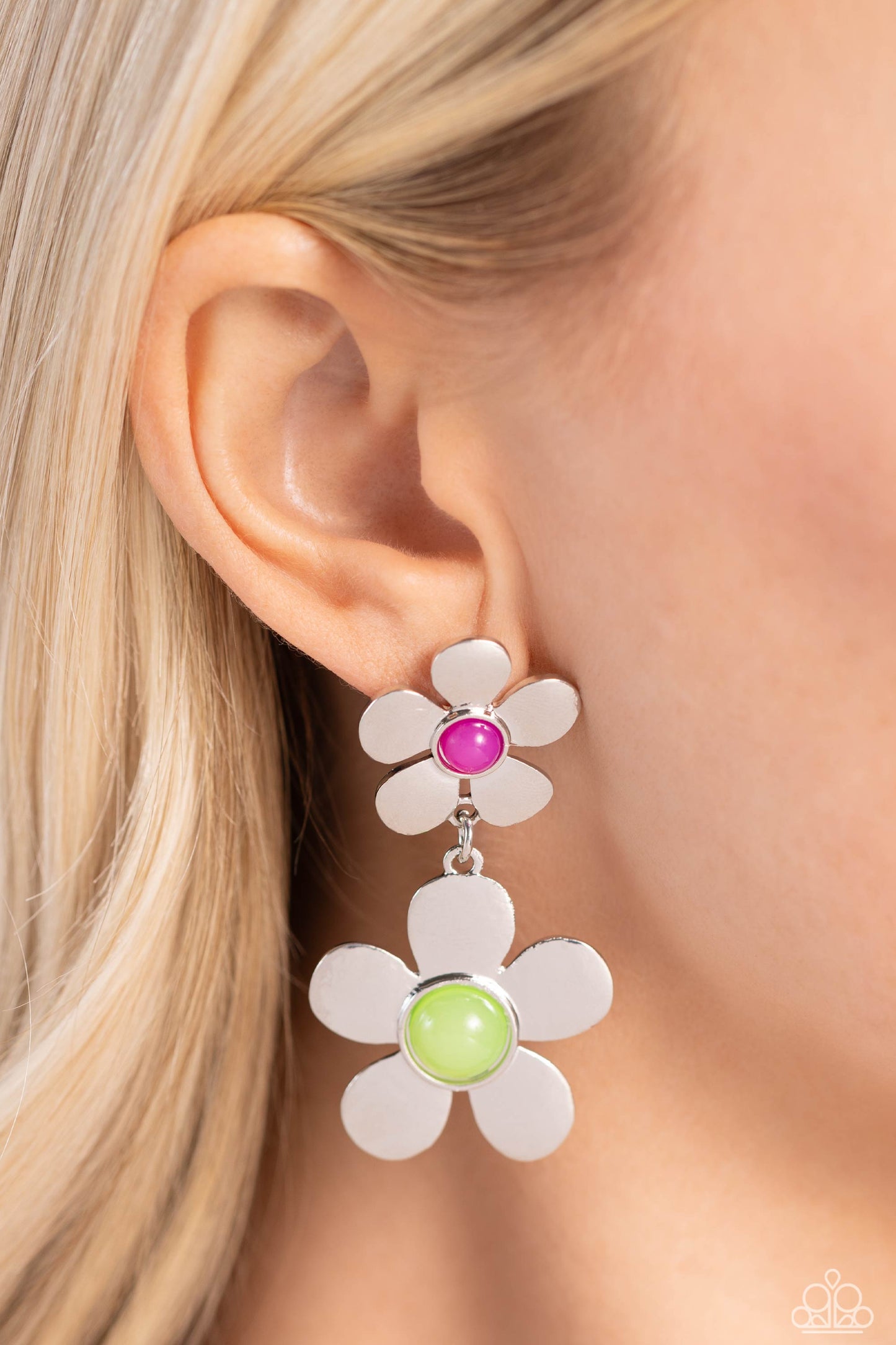 Fashionable Florals - Green earrings