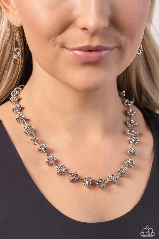 Knotted Kickoff - Silver necklace