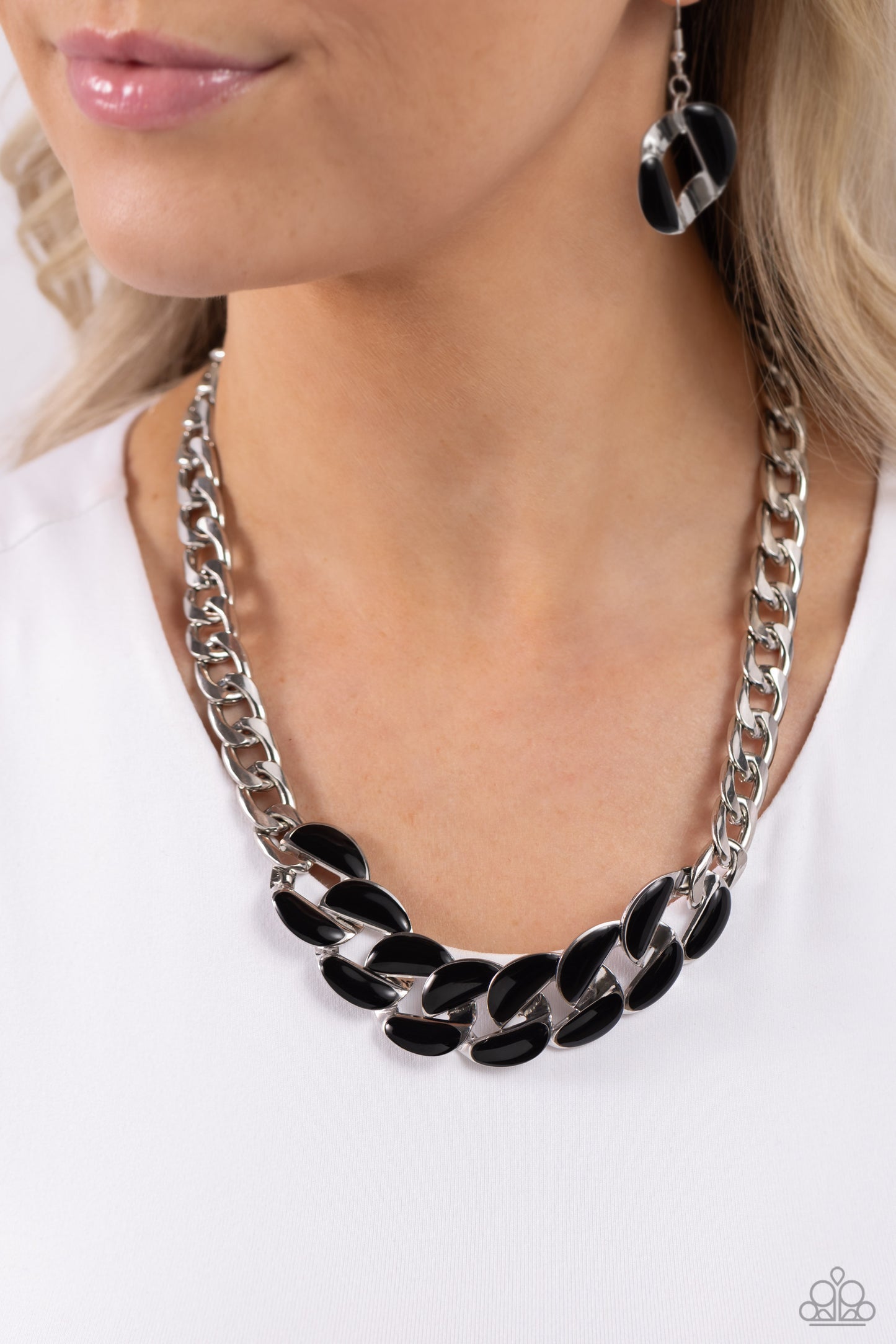 CURB Craze - Black necklace