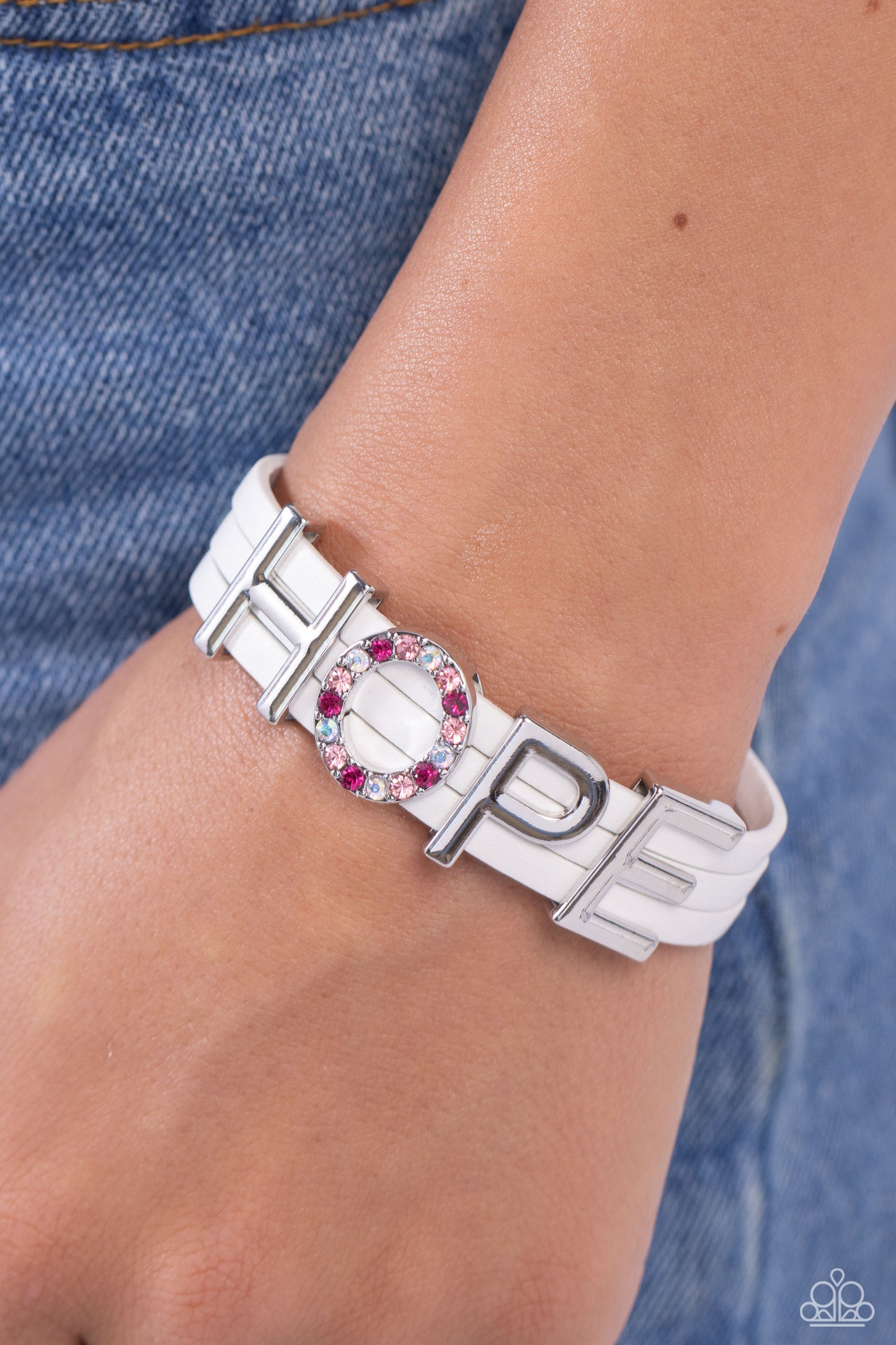 Hopeful Haute - White bracelet