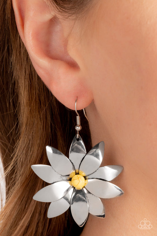 Pinwheel Prairies - Yellow earrings